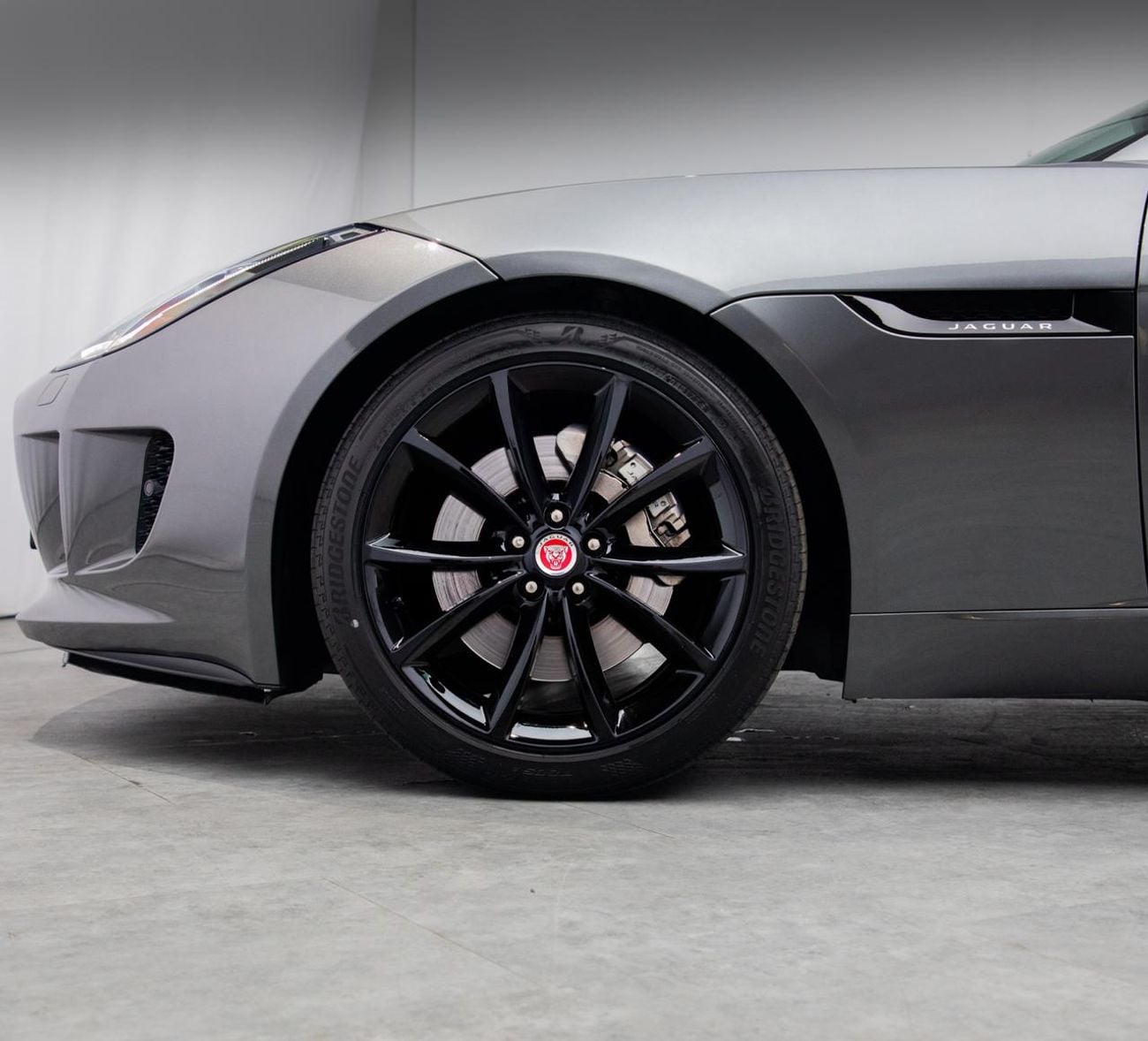 Jaguar F-TYPE STANDARD