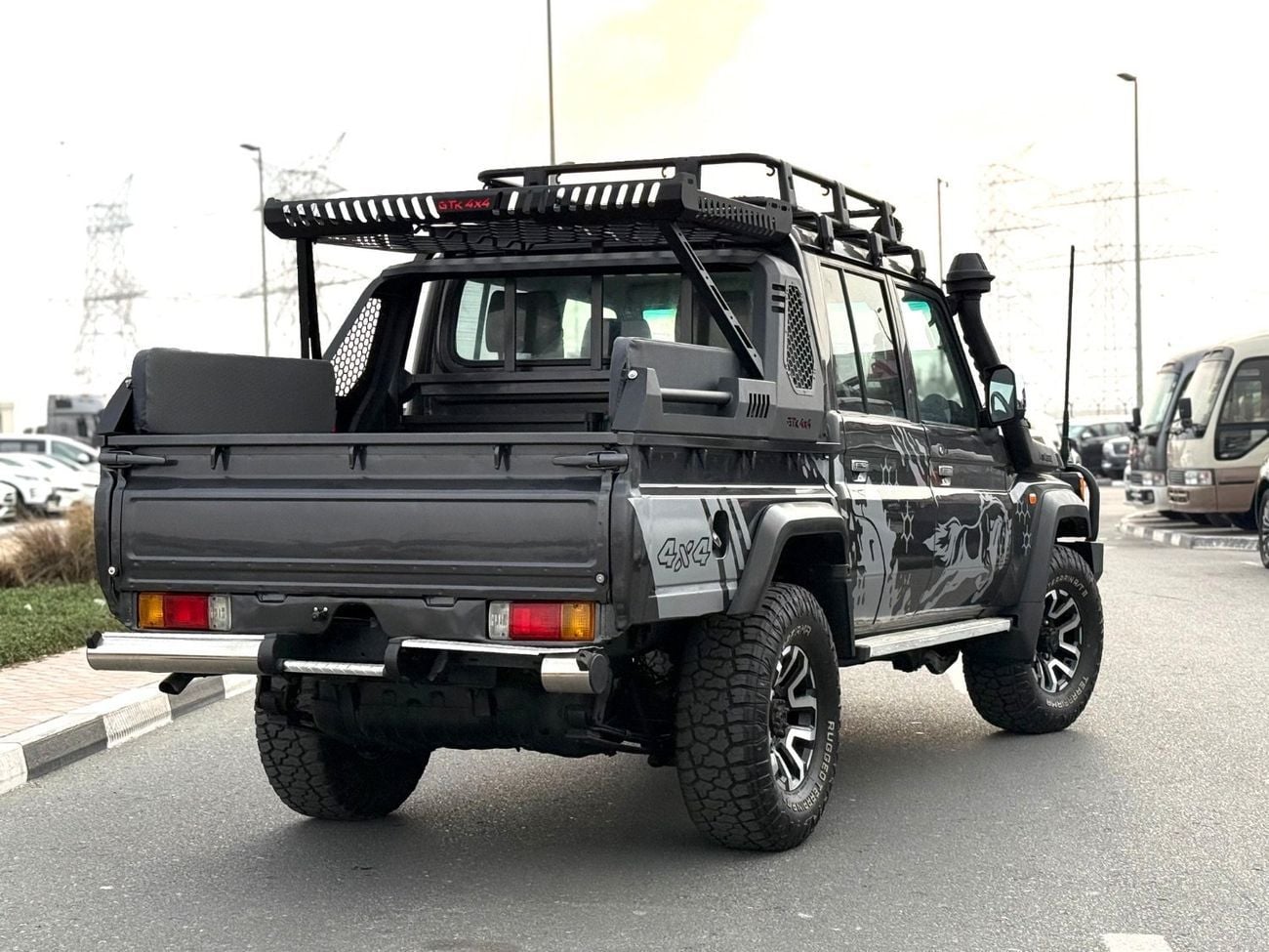 تويوتا لاند كروزر بيك آب PICKUP DLX Winch 4.5L