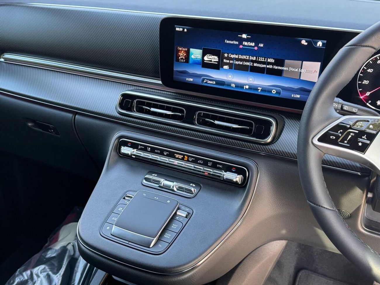 مرسيدس بنز V 300 D 