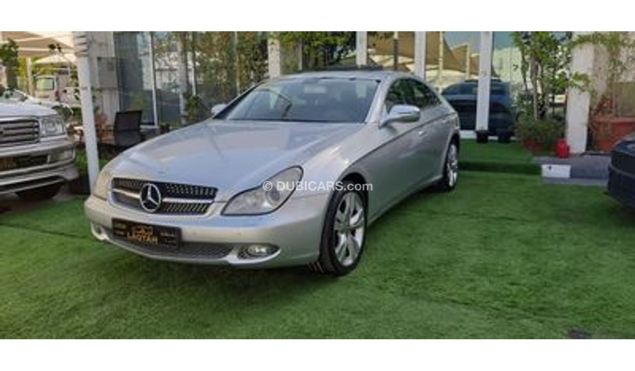 Mercedes Benz CLS550 Importado de Japón, en excelentes condiciones, no se requiere ningún gasto - Cuero - Ranura - Ala po