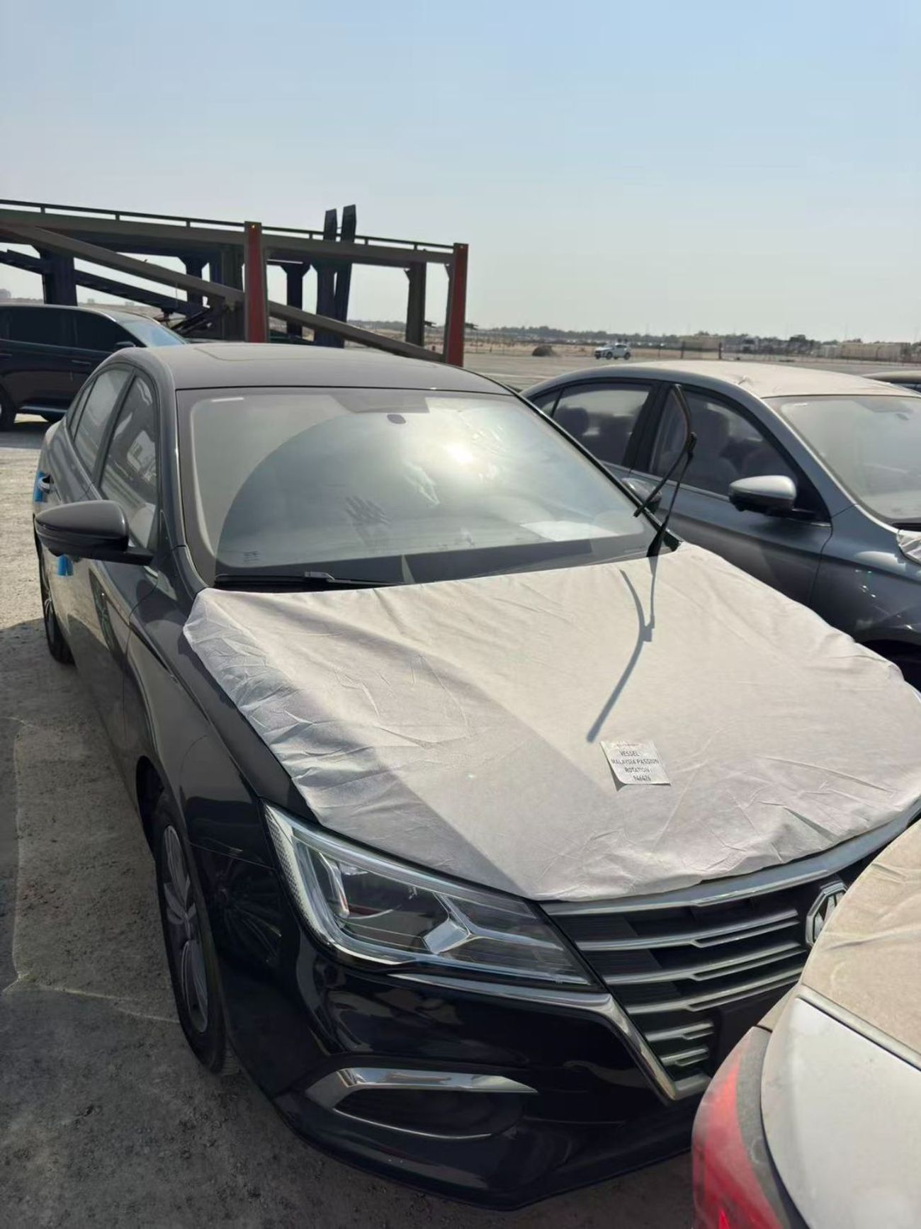 MG 5 DELUXE 1.5L A/T 2024 Full-option with sunroof Black | Export or Wholesale