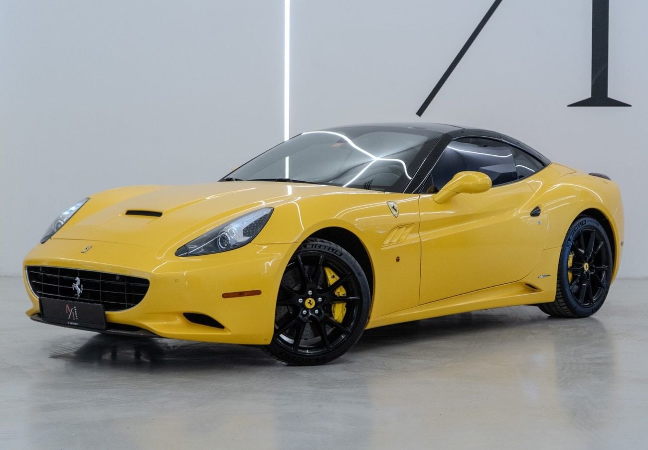 Ferrari California Std 4.3L (483 HP) 2013 Ferrari California, With Service Contract, Excellent Condition GCC Specs