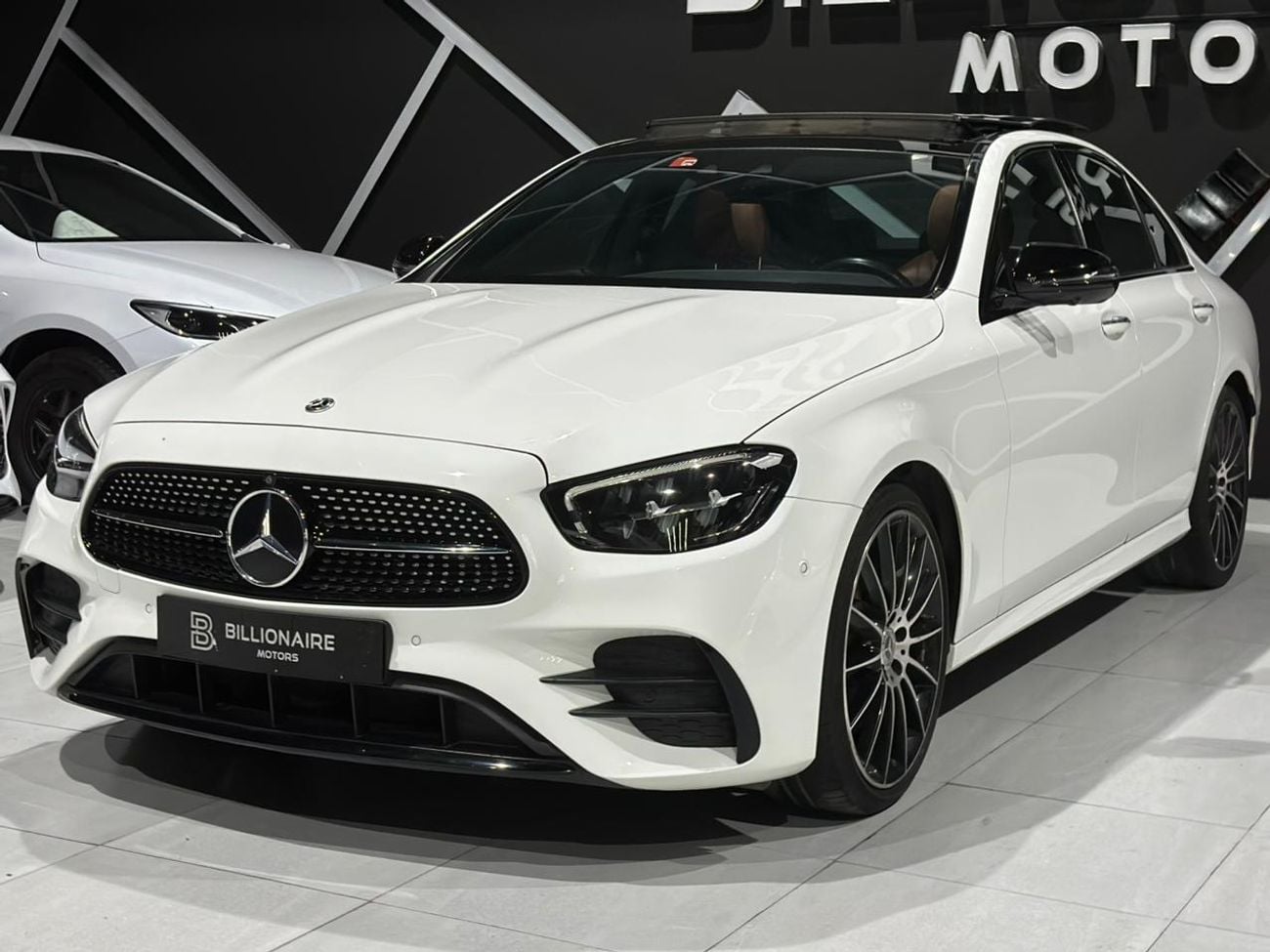 مرسيدس بنز E300 3.0L