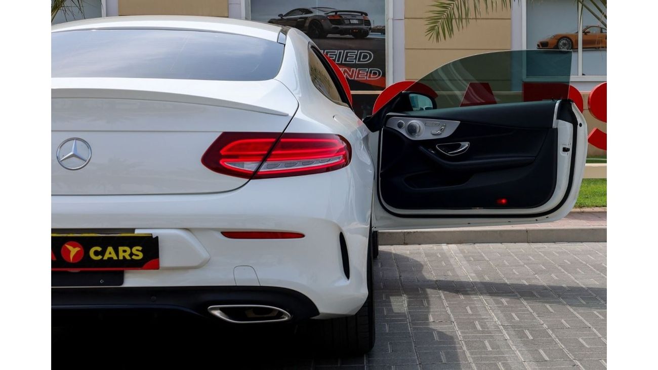 Mercedes-Benz C 300 Mercedes-Benz C300 AMG Pack 2018 American Spec under Warranty with Flexible Down-Payment/ Flood Free