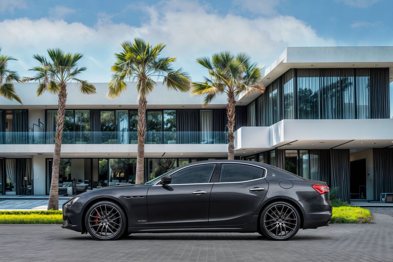 مازيراتي جيبلي Ghibli GranSport | 2,527 P.M | 0% Downpayment | Agency Warranty | Al Tayer Service History