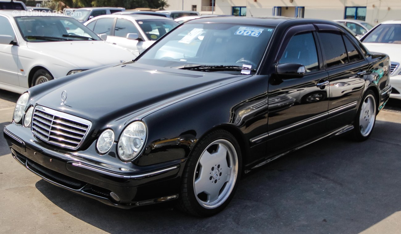 Mercedes-Benz E 55 AMG