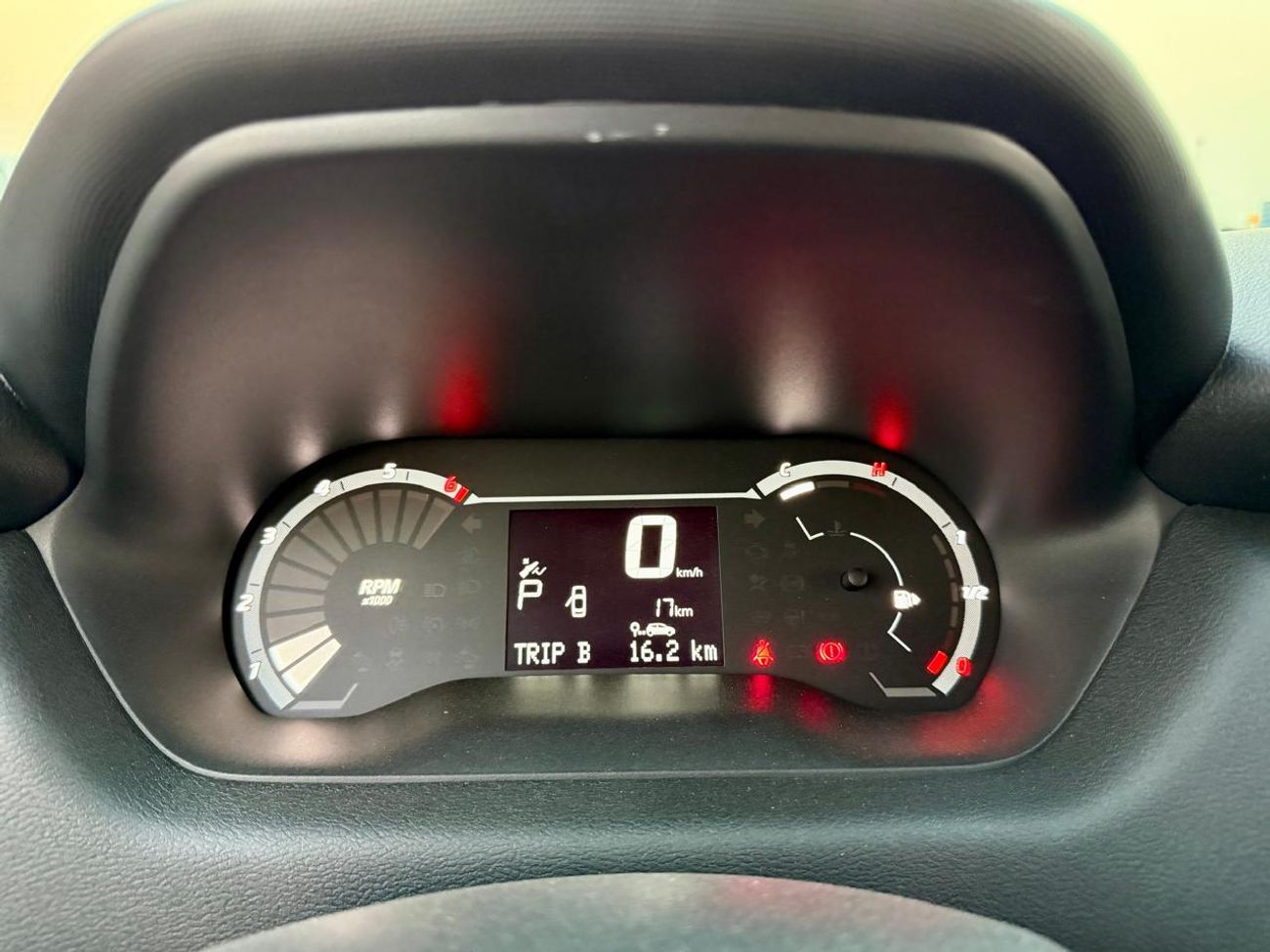 نيسان ماغنيت Nissan Magnite Acenta 1.0L Turbo Petrol Automatic