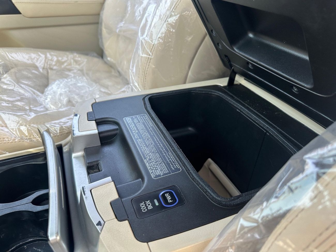 Toyota Land Cruiser GXR 4.0L (271 HP) 4WD