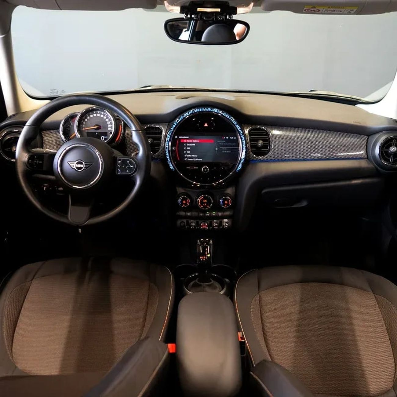 Mini Cooper SD AED 1,436 P.M • 0% Downpayment • Mini Cooper Std • Agency Warranty And Service Contract