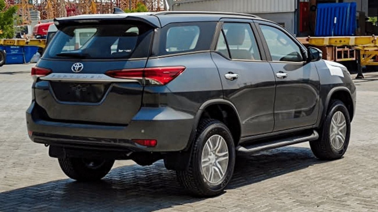 تويوتا فورتونر EXR FORTUNER 2.7L AT 4WD 7SETER