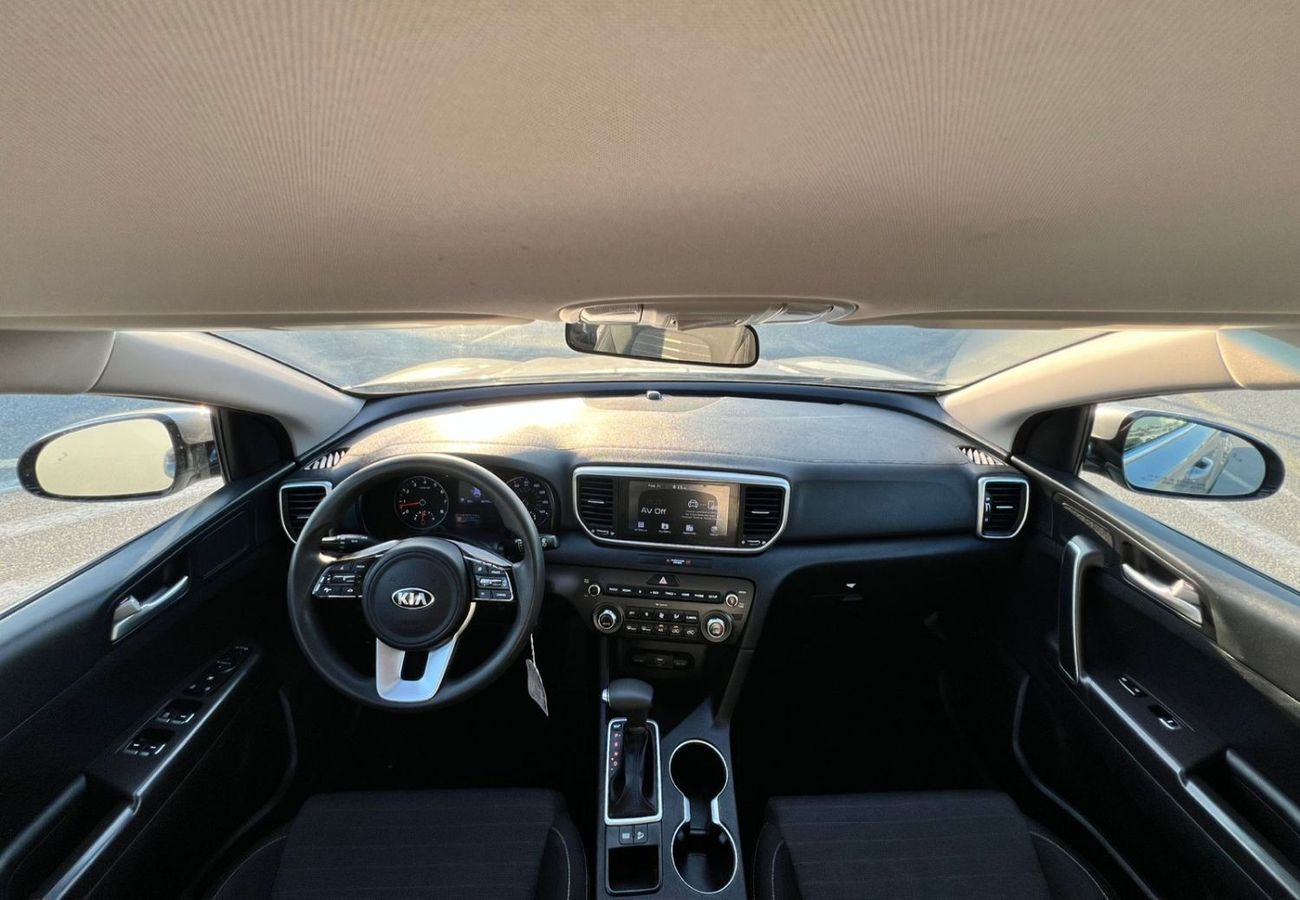 كيا سبورتيج 2020 Kia Spotage LX Mid-Option - 2.4L V4 - Rear Camera - Electric Seat