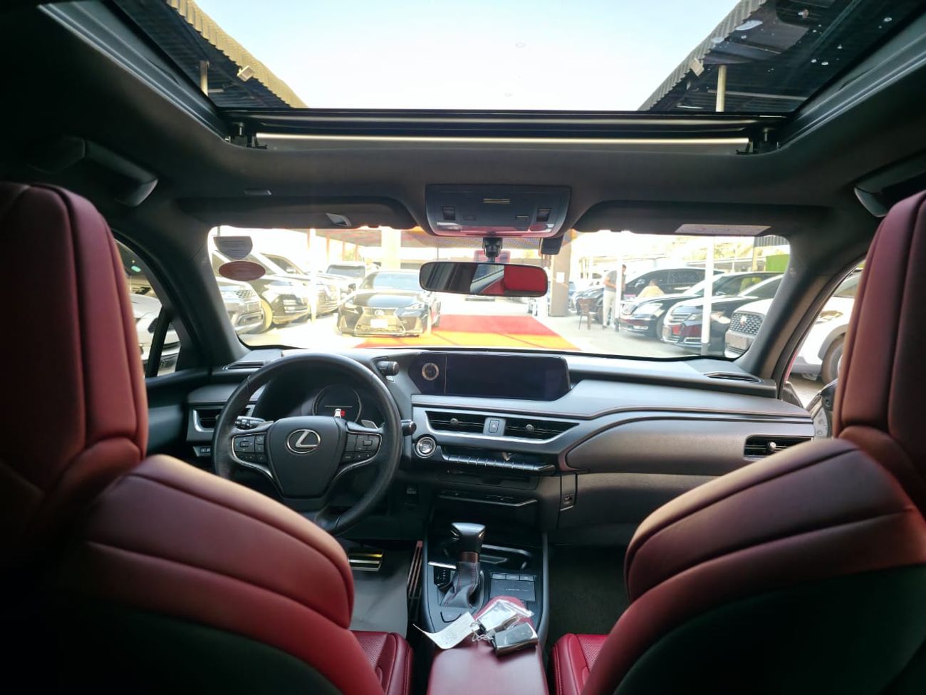 لكزس UX 200 F Sport Platinum 2.0L (169 HP)