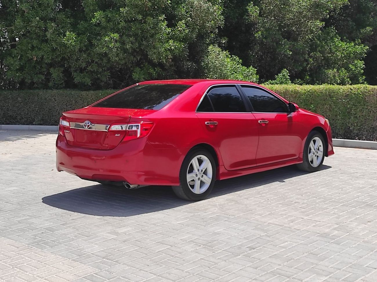 Toyota Camry GLX+ 2.5L Toyota Camry 2014 V4 2.5 Full options no1
