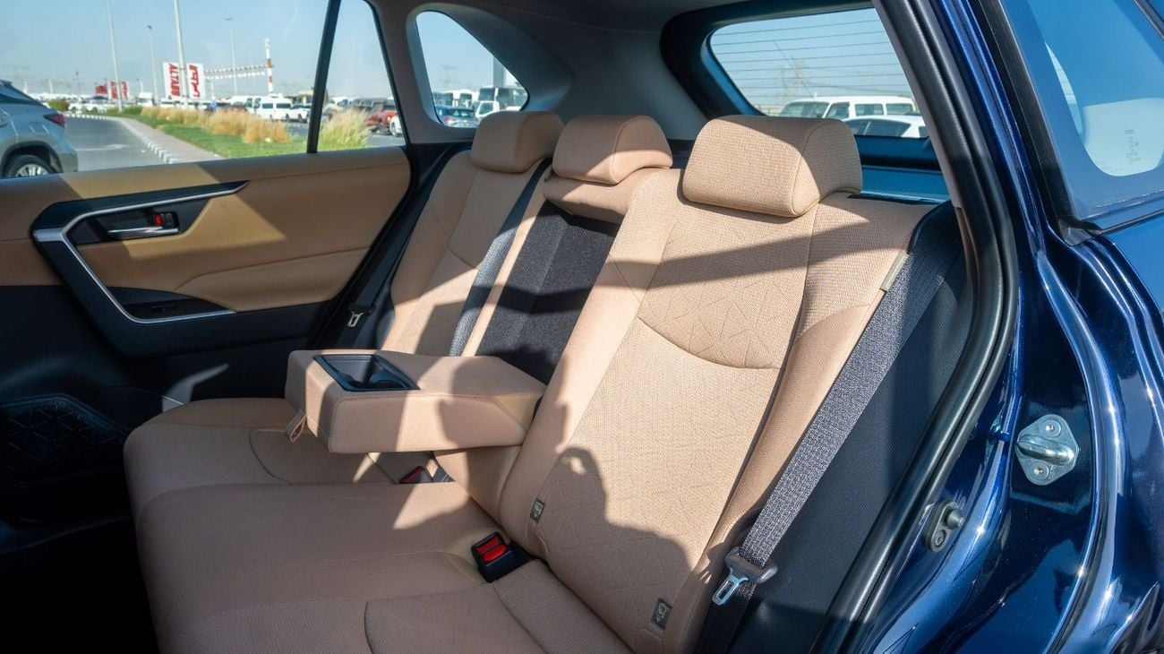 تويوتا راف ٤ 2.5L (2WD) EX