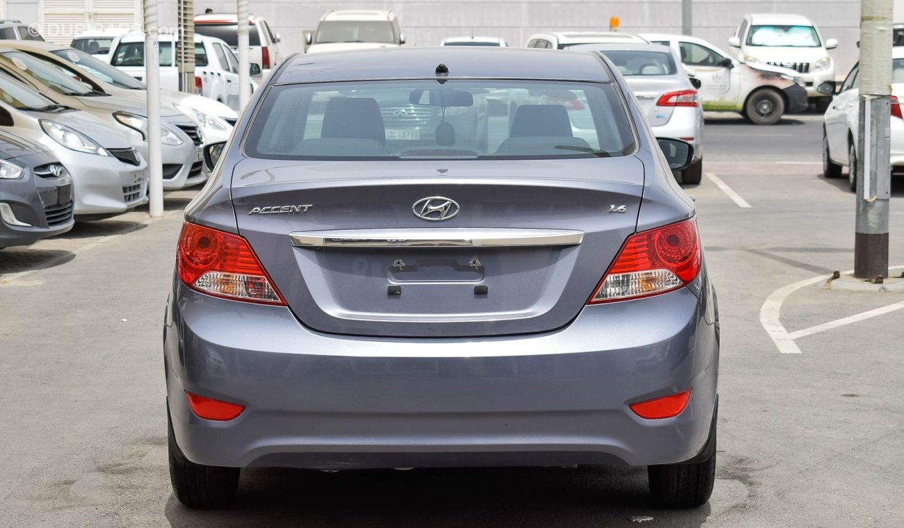 Hyundai Accent