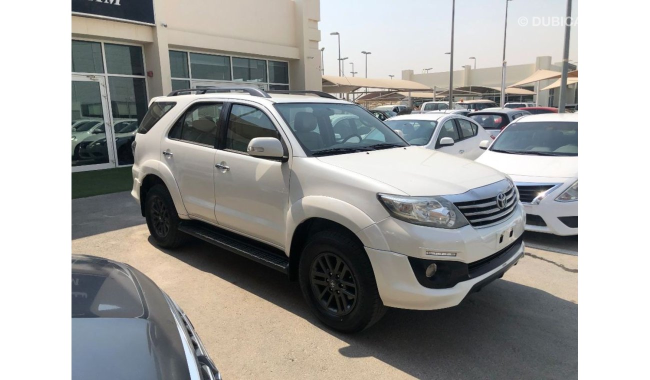 Toyota Fortuner TRD V6