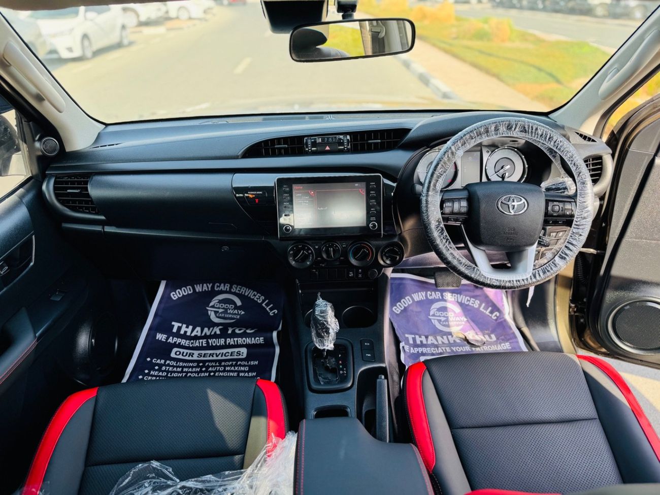 تويوتا هيلوكس Toyota HILUX RHD