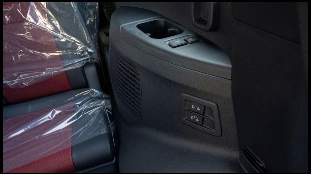 تويوتا لاند كروزر TOYOTA LC300 GR 3.5L HEV PETROL HYBRID 2026 GCC