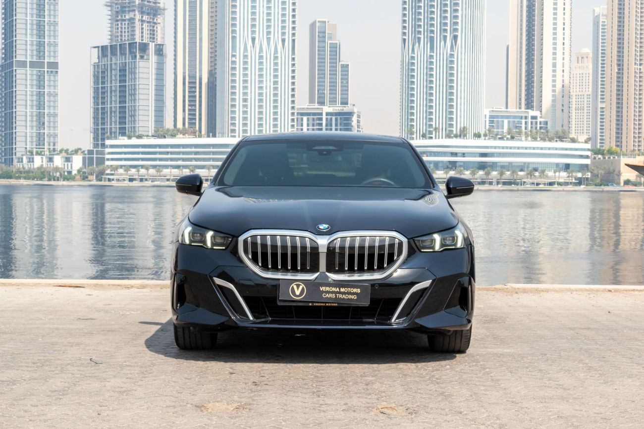بي أم دبليو 520i M Modern-line