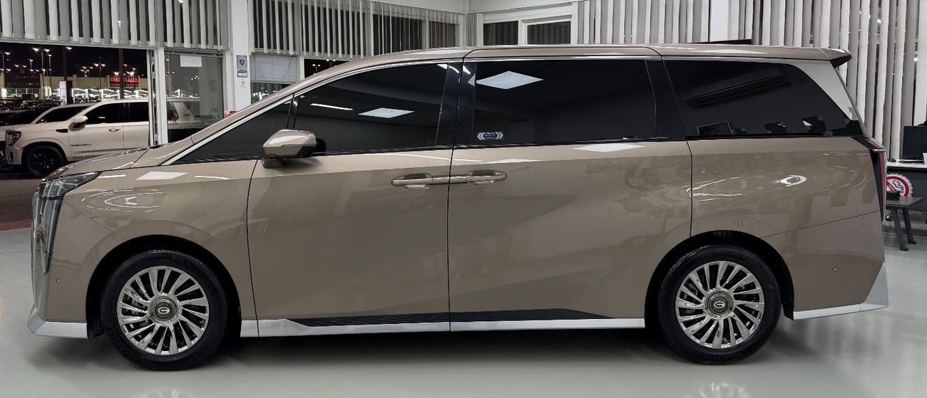 جي إي سي M8 2.0T GX