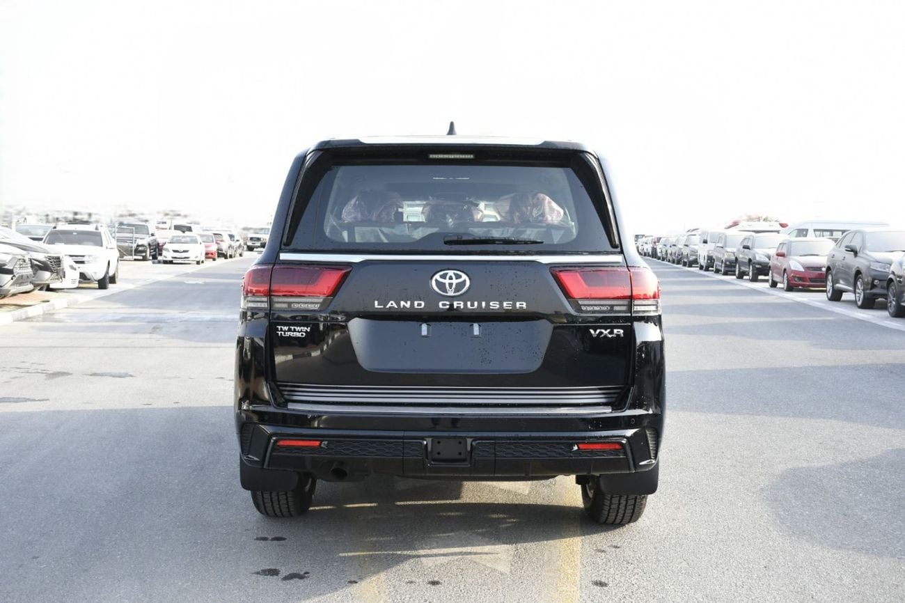 تويوتا لاند كروزر VXR
