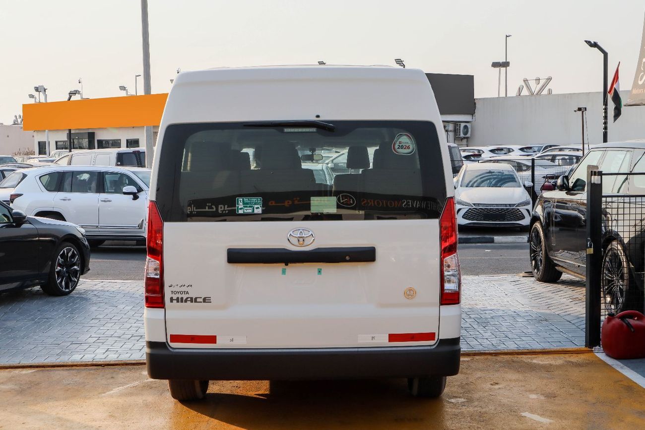 Toyota Hiace GL Toyota Hiace 3.5L Petrol – 2026 Model 13 seater ▾