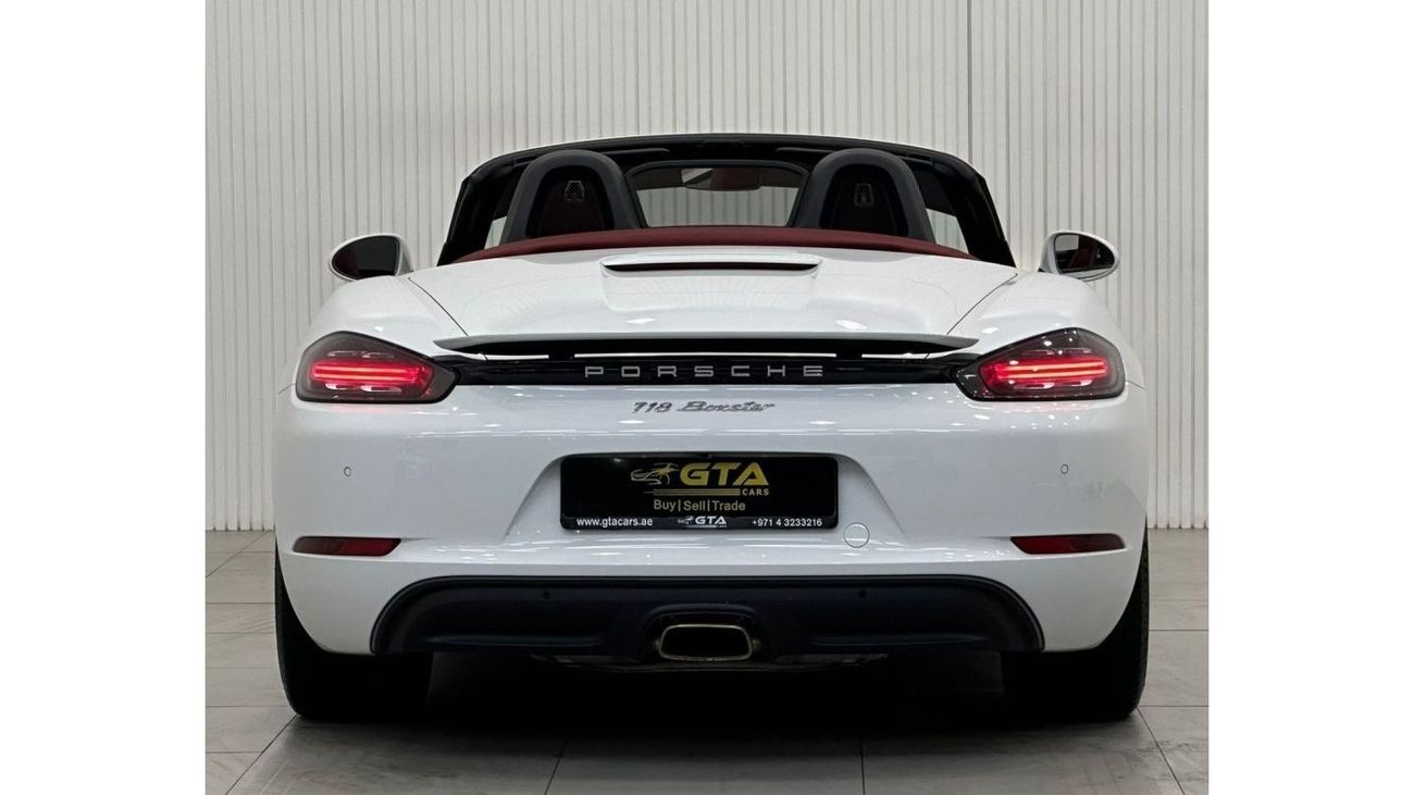 بورش بوكستر 718 2023 Porsche 718 Boxster, June 2025 Agency Warranty + Service Contract, Full Service History, Gcc
