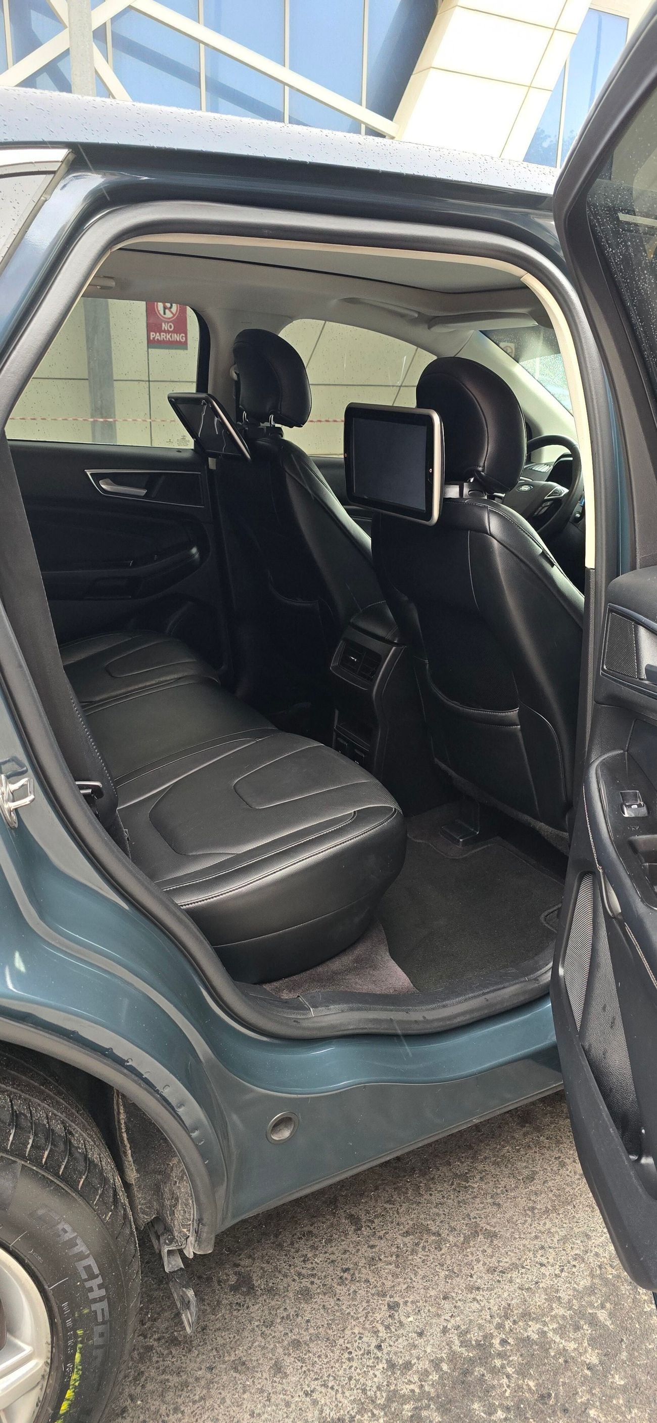 فورد إدج Titanium