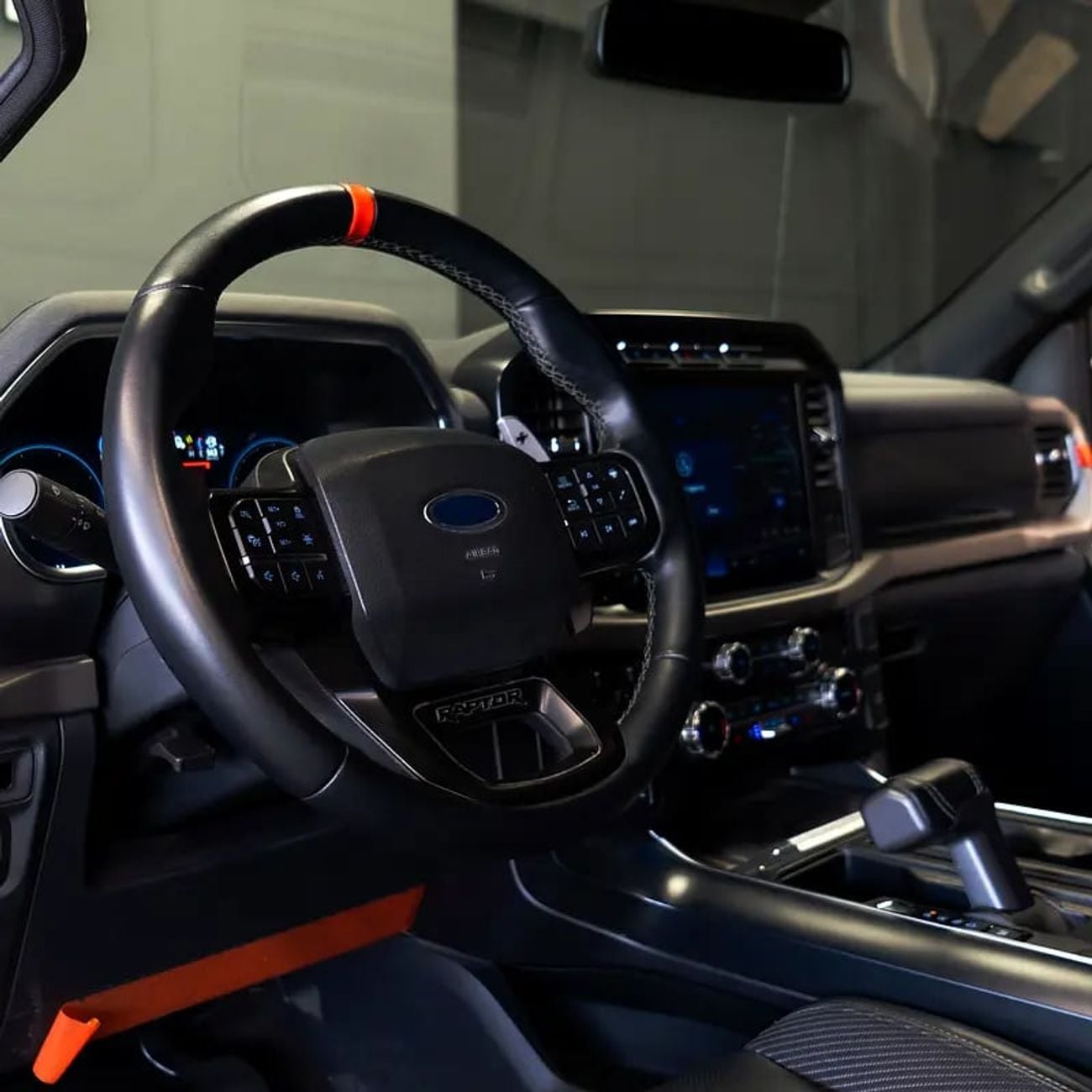 فورد رينجر رابتور 4,599 pm • 0% Downpayment • F-150 Raptor • Agency Warranty And Service Package