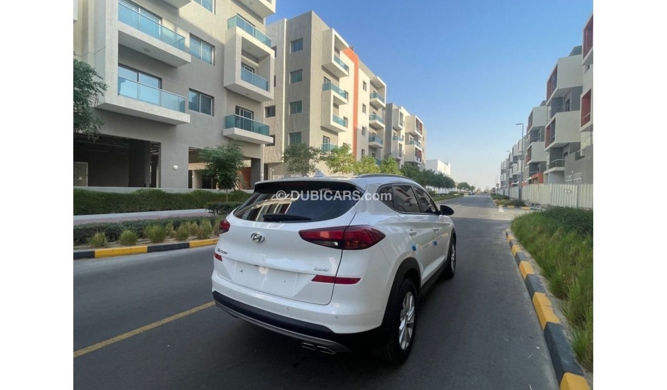 Hyundai Santa Fe GLS Banking facilities without the need for a first payment