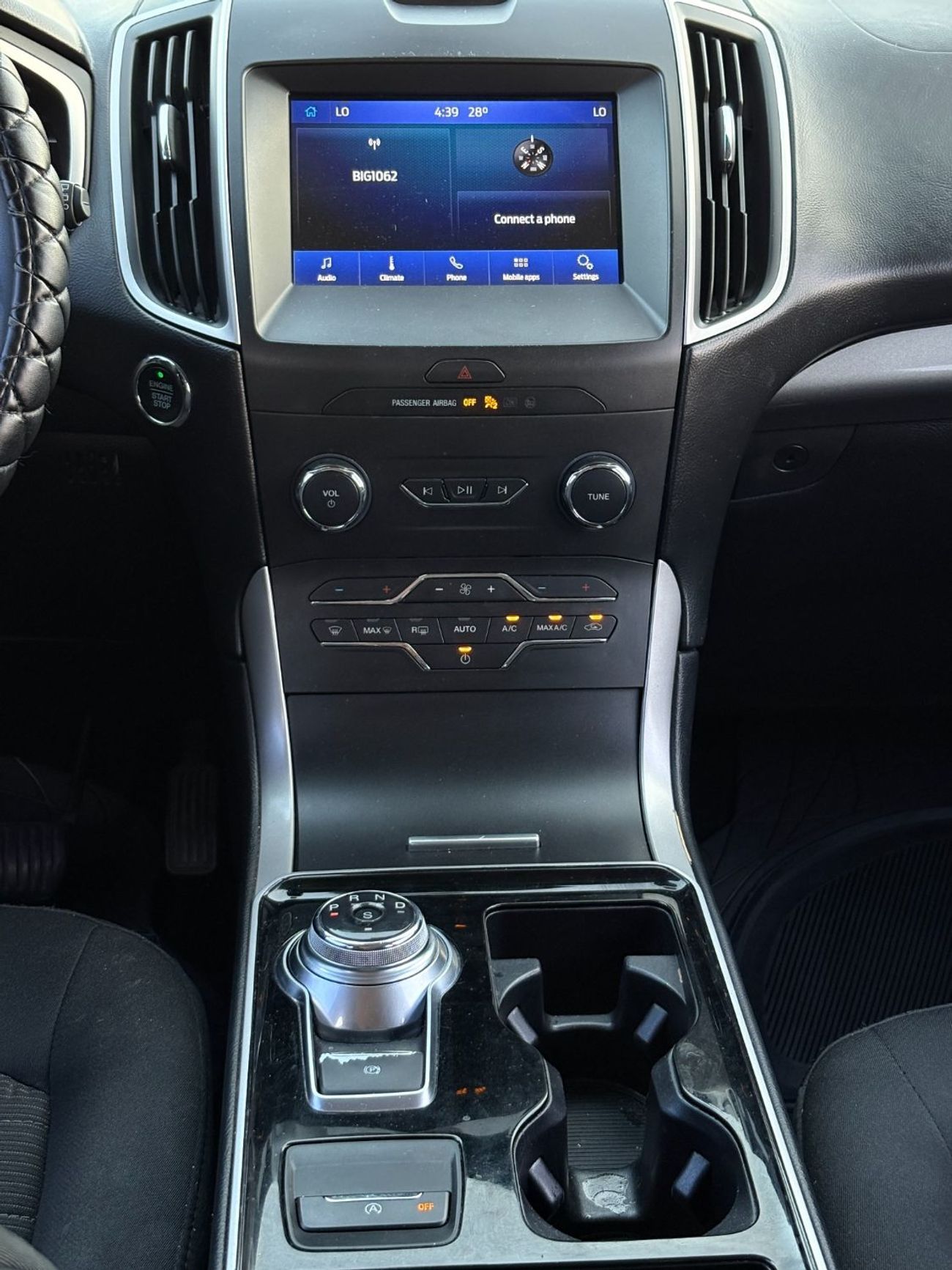 فورد إدج 2.0L V4 ECOBOOST V4 A/T | 2019 | GCC SPECS | BLACK EXTERIOR | AED 790 per month