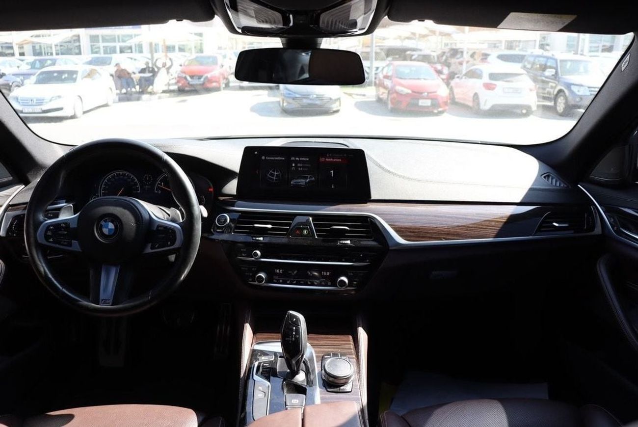 بي أم دبليو 530i M Sport 2.0L BMW 530i M Competition/ GCC / Original Paint/ 2017