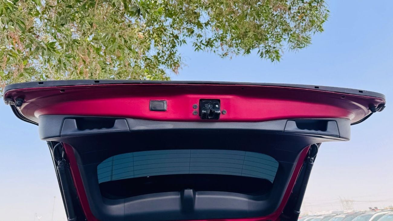 تويوتا راف ٤ PREMIUM CONDITION | 2.0L PETROL | RHD | AT | 2WD | 360 VIEW CAMERA | SUNROOF