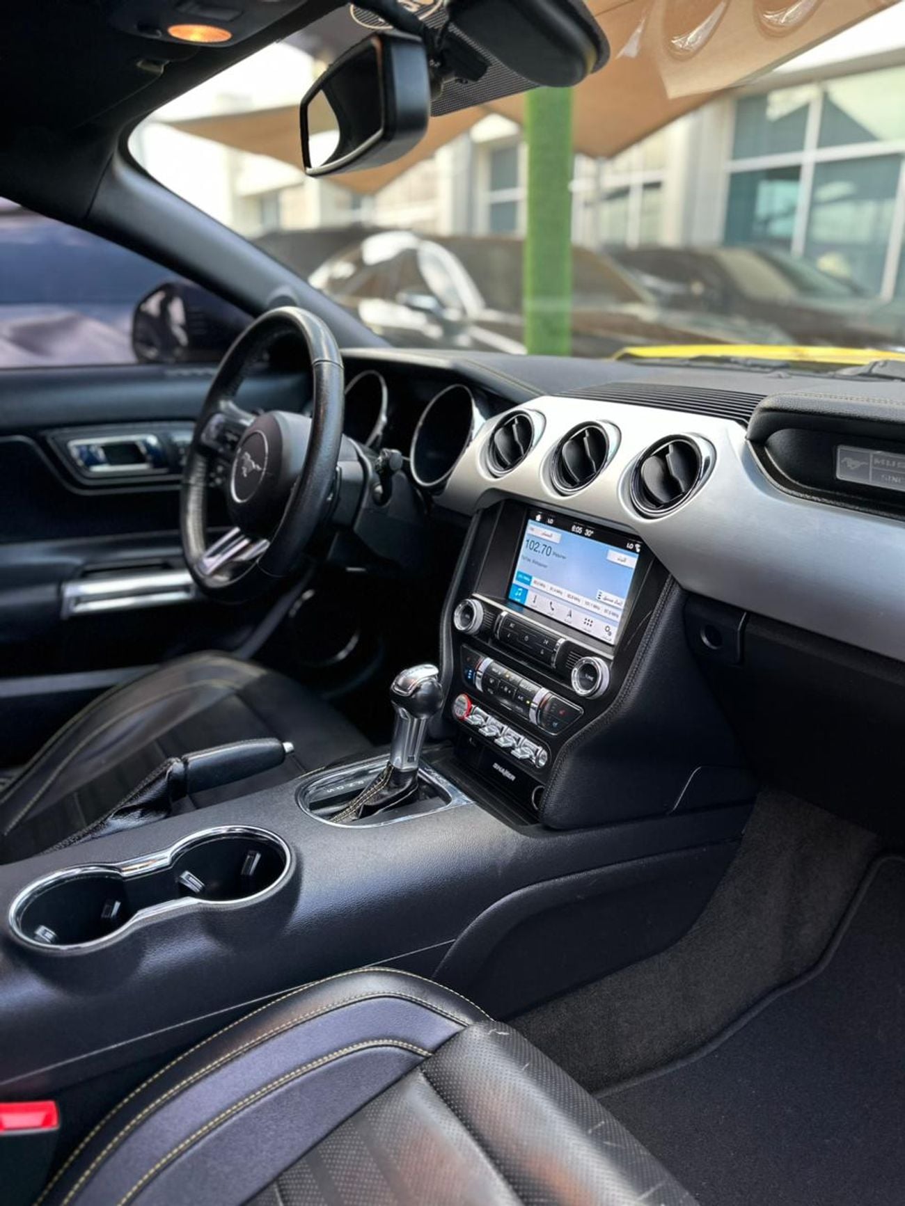 فورد موستانج فورد موستنج GT 5.0 بريميوم خليجي 2017 فل ابشن صبغ وكاله تشييكات وكاله بحاله ممتازه