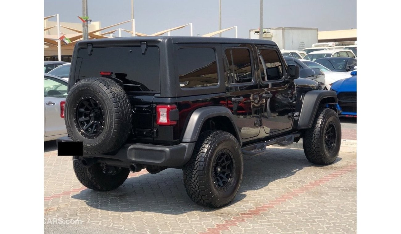 Jeep Wrangler Sport 4 cylinder 2.0L very clean car