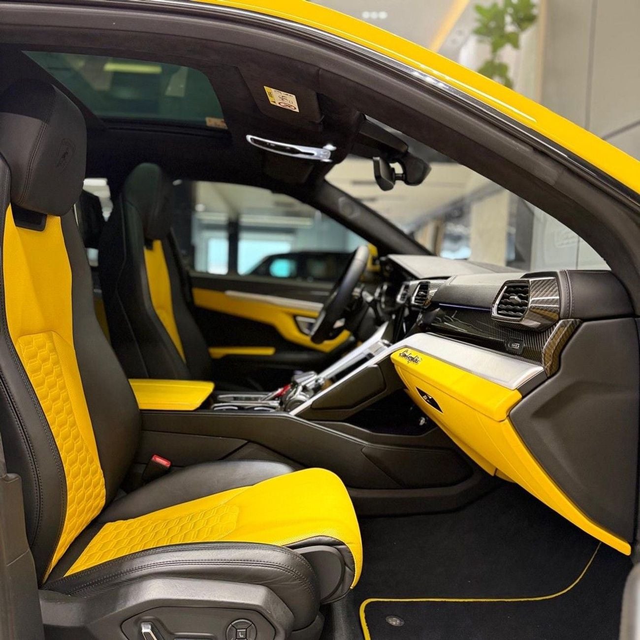 Lamborghini Urus STD Lamborghini Urus 2021 European specs