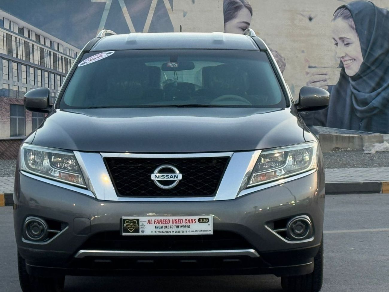 Nissan Pathfinder SE Top 3.5L in good condition inside & out