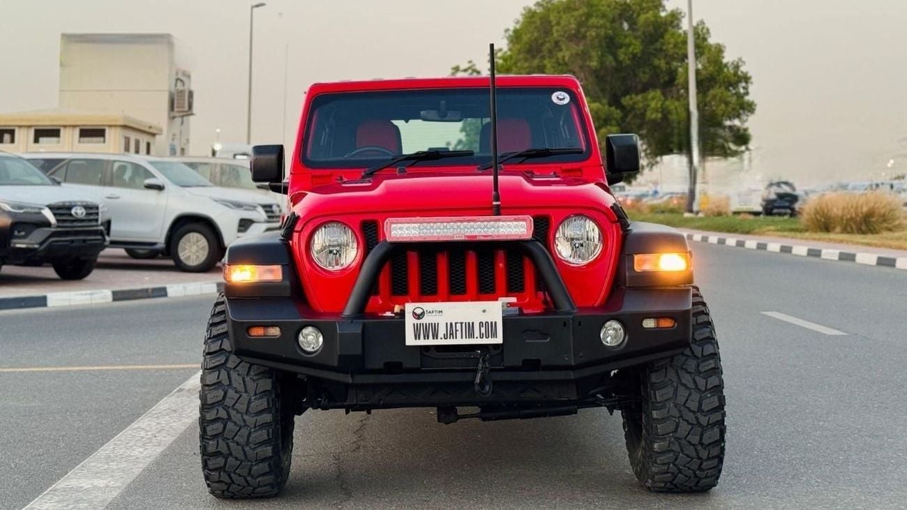 Jeep Wrangler NUDGE BAR WITH LED STRIP LIGHTS | 3.6L PETROL ENGINE | PUSH START | 2019 | RHD | AT | 4WD | REAR VIE