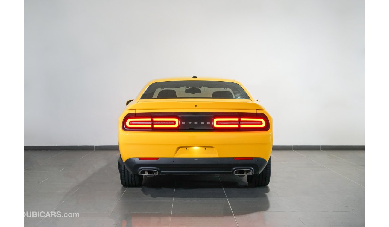 Dodge Challenger 2018 Dodge Challenger SE V6 / Full Dodge Service History & 5 Year Dodge Warranty