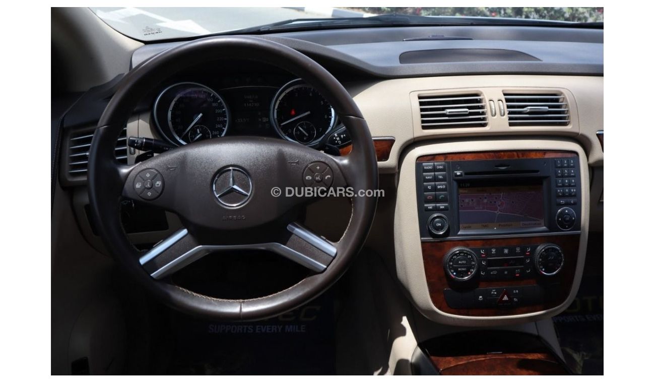 Mercedes-Benz R 350 MERCEDES BENZ R350 —4 MATIC—GCC FULL SERVICE HISTORY WITH WARRANTY AND FREE REGISTRATION