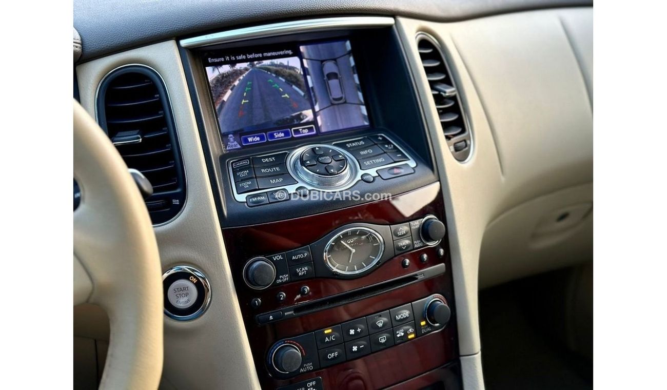 Infiniti QX50 Excellence clean car, fully loaded.