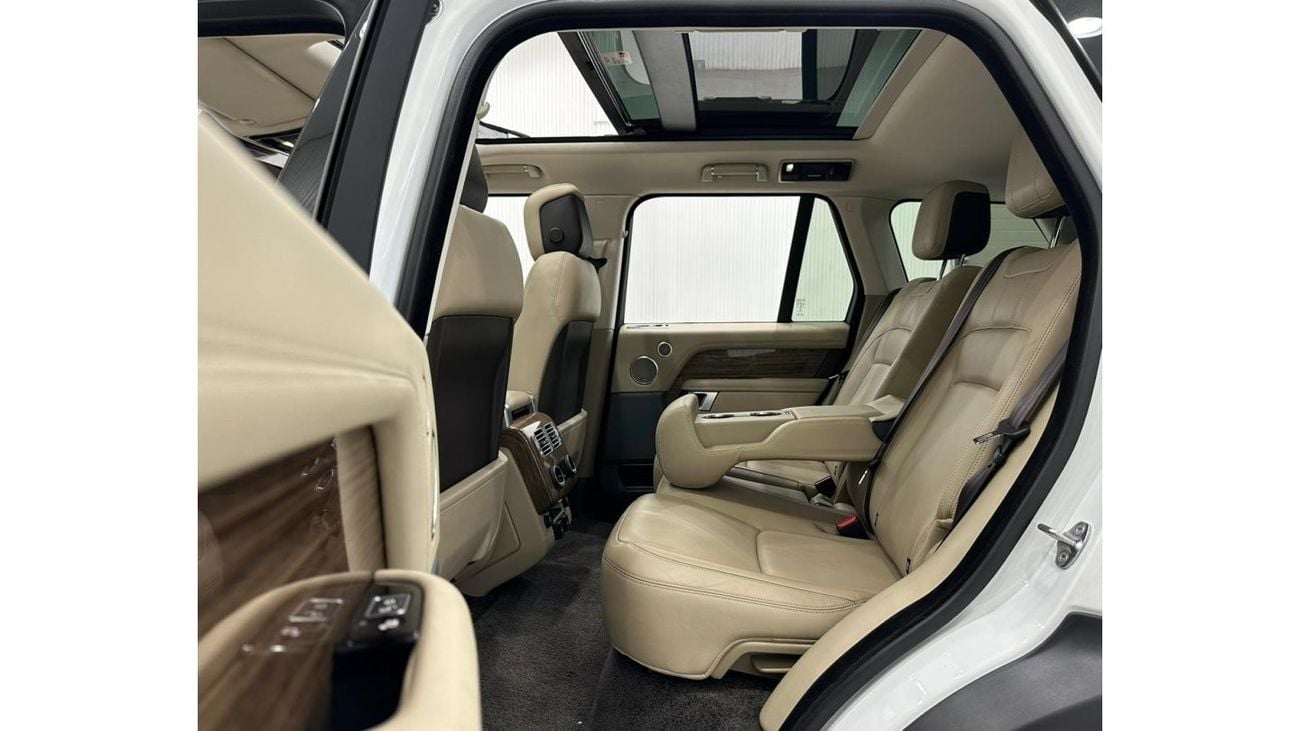 لاند روفر رينج روفر 2019 Range Rover Vogue V6, June 2025 Warranty, Full Service History, GCC
