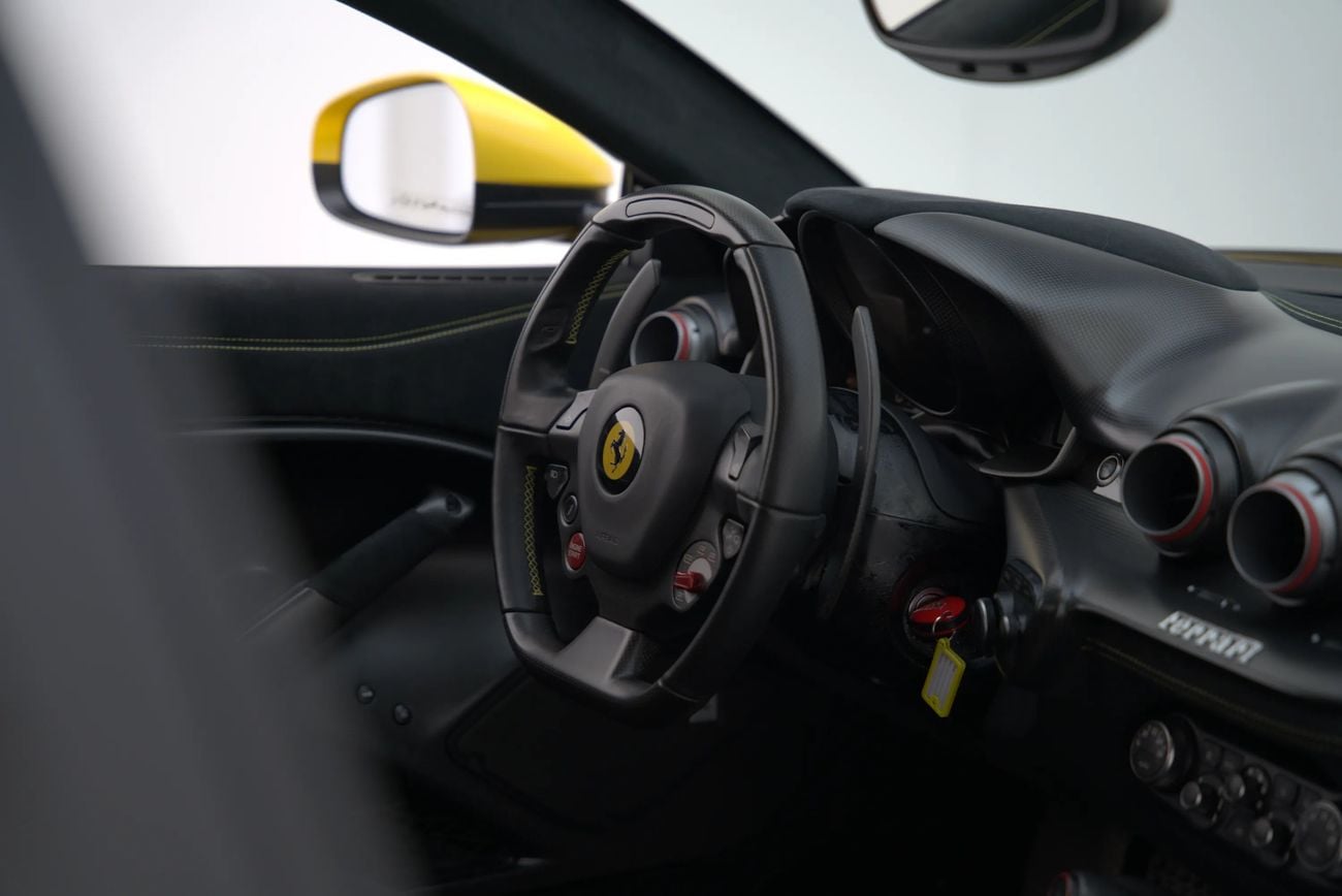 فيراري F12 TDF
