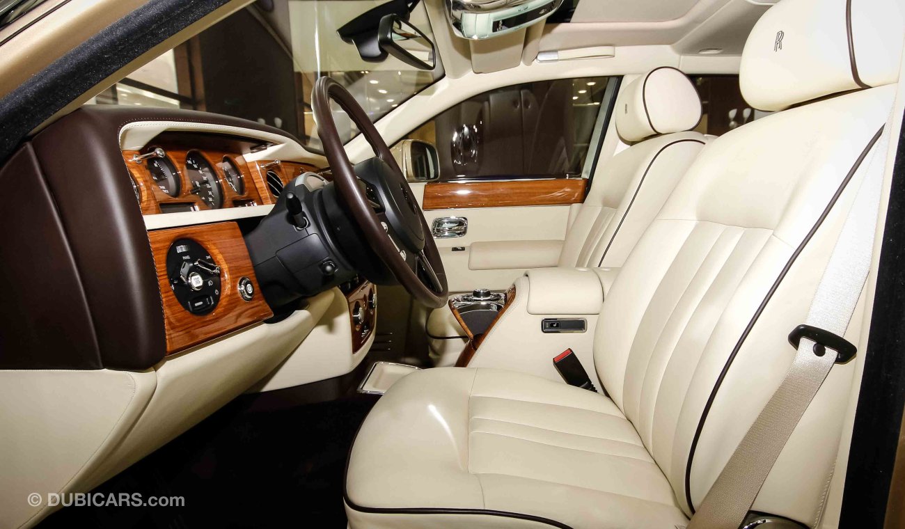 Rolls-Royce Phantom