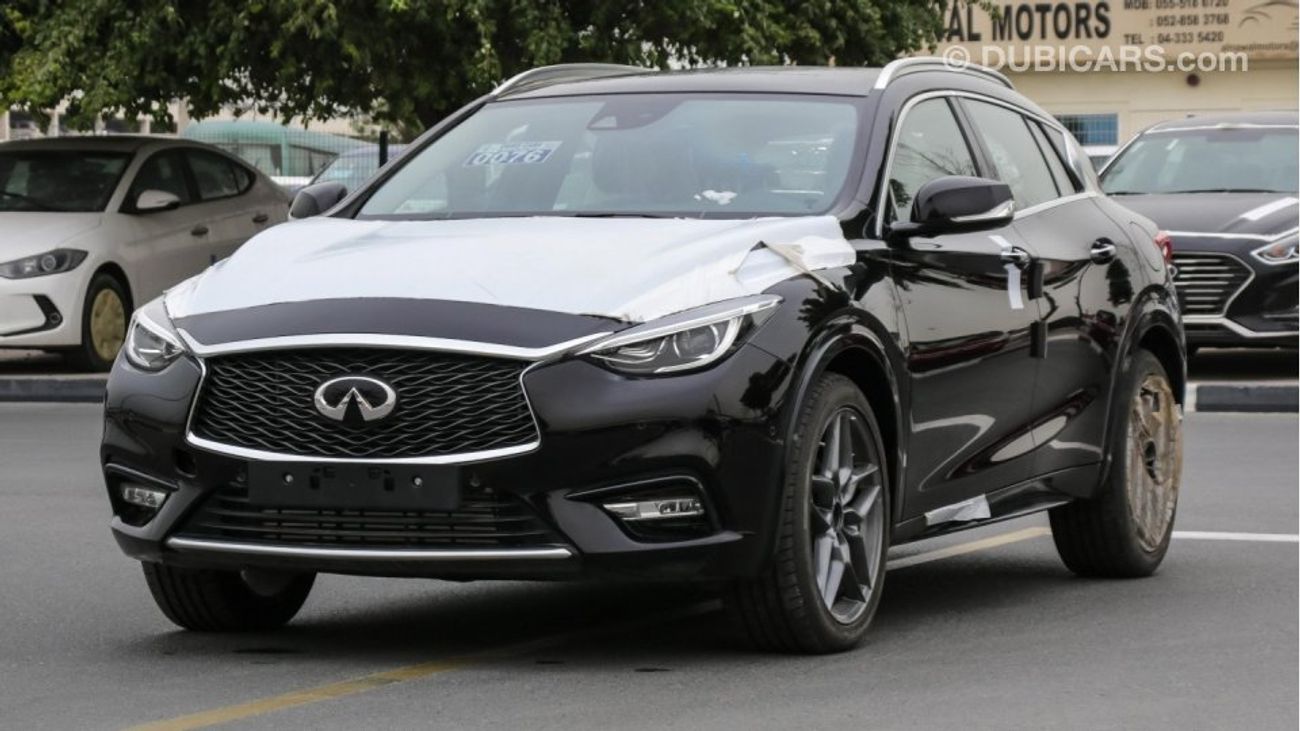 Infiniti Q30 1.6T Premium - GCC Specs - Zero KM