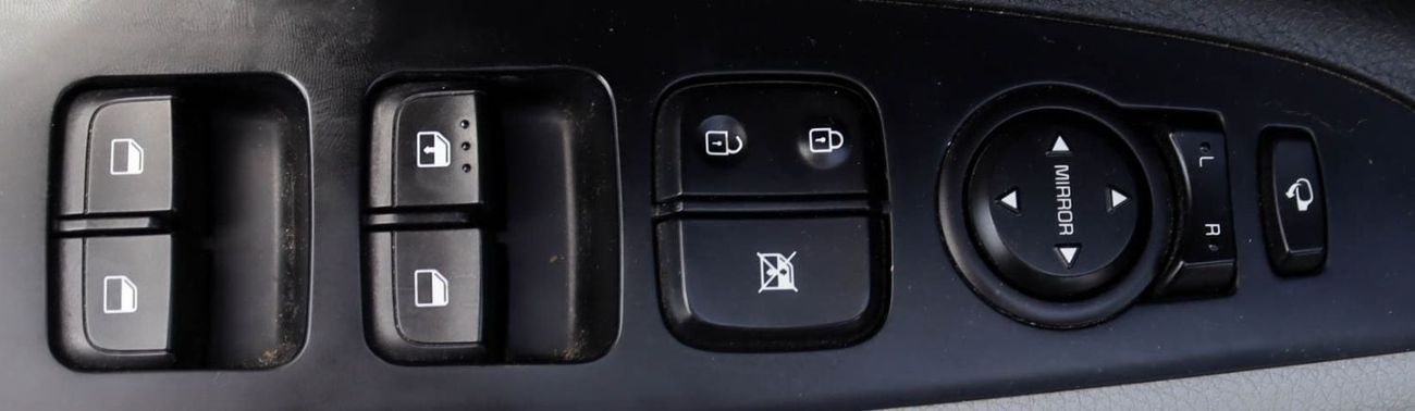 Kia Rio EX 1.4L (107 HP) Hatchback Kia Rio 1.4L 2019 GCC accident free in excellent condition 528 P.M