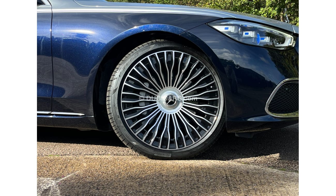 مرسيدس مايباخ S580 مايباخ Mercedes S580 Right Hand Drive  2-Tone