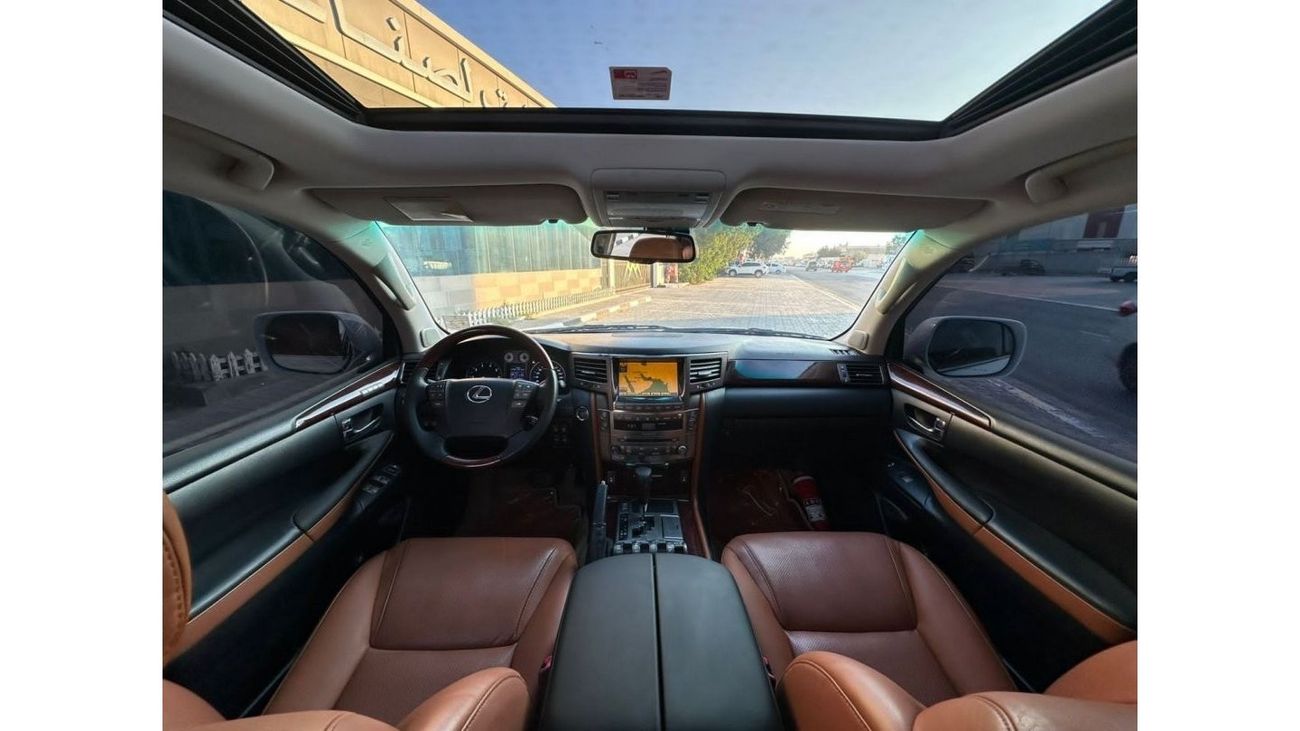 Lexus LX 570
