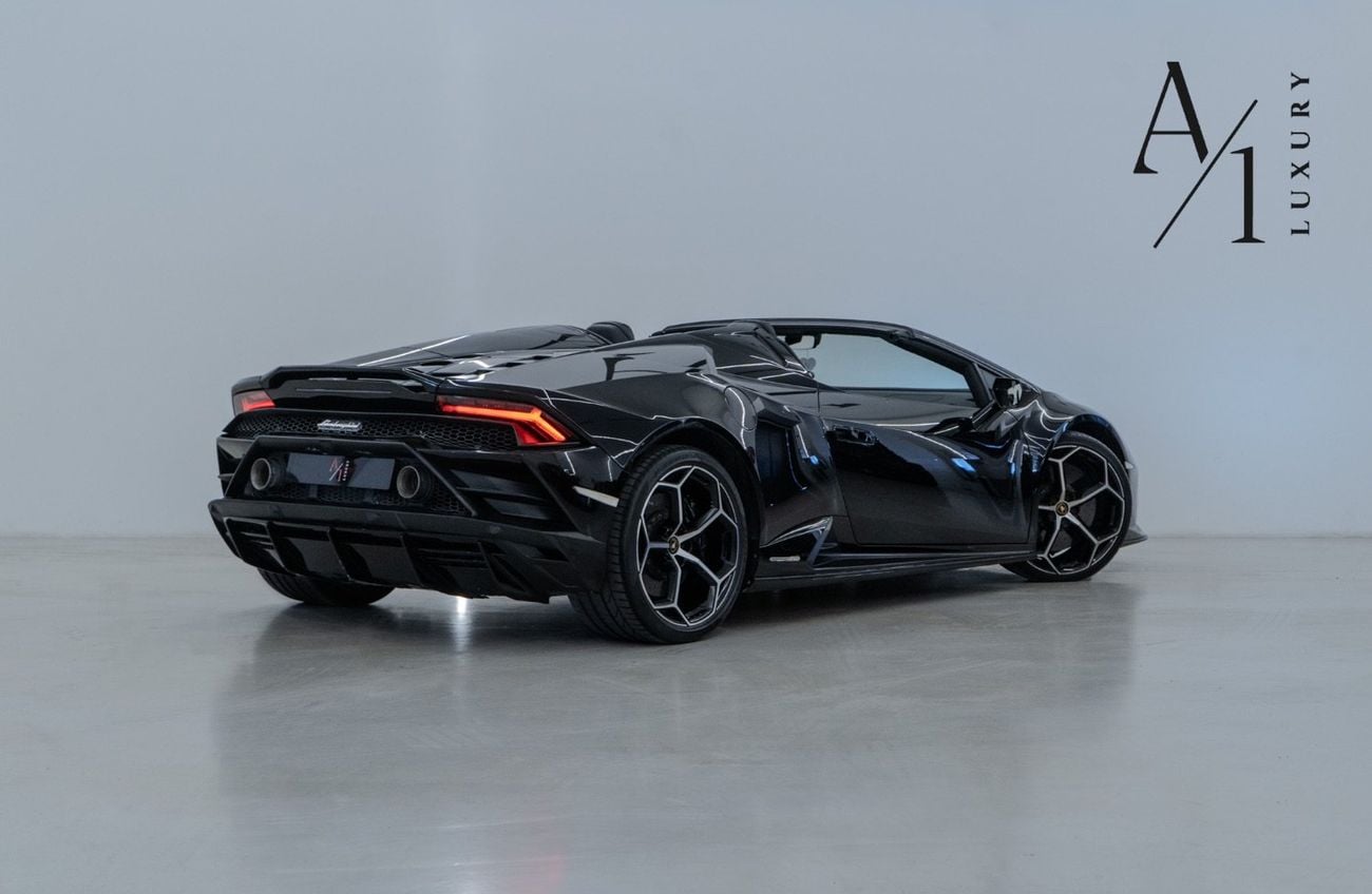 Lamborghini Huracan 2021 Lamborghini Huracan EVO Spyder, With Full Service History, Fully Loaded, GCC Spec