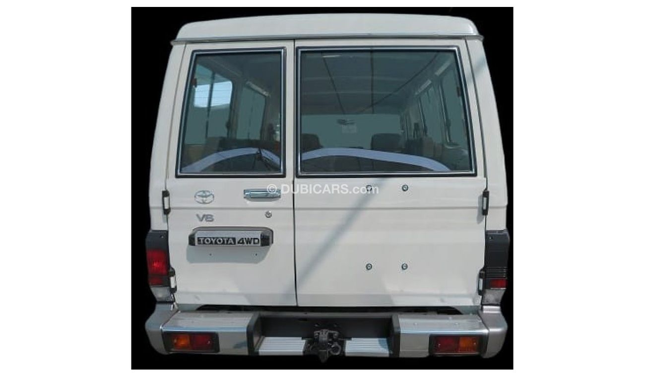 تويوتا لاند كروزر 70 TOYOTA LC HTOP 3 DOOR PETROL V6